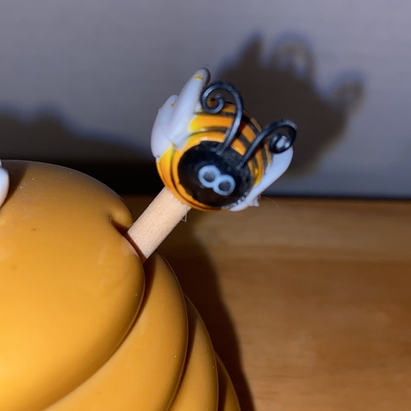 Beehive honey holder - Picture 2 of 5